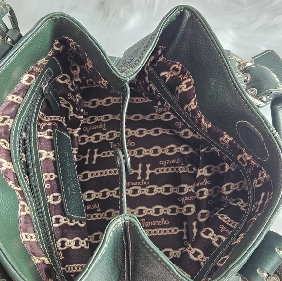 Tignanello Hunter Green Leather Satchel Bag – Silver Hardware – Classic Style - Picture 9 of 16